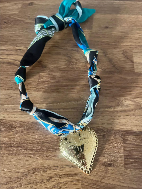 Collier Lova