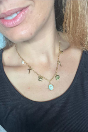 Collier Cruz