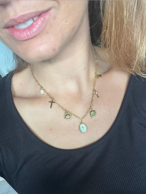 Collier Cruz